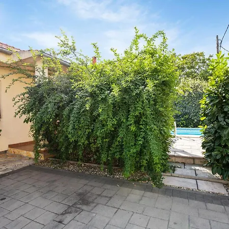 2 Bedroom In *