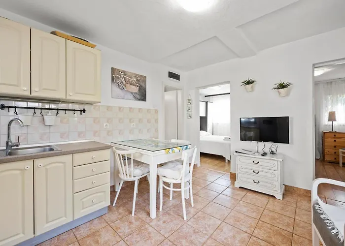 2 Bedroom In בית נופש